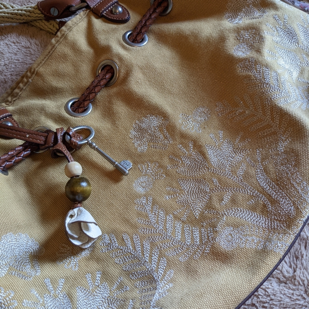 Fossil handbag